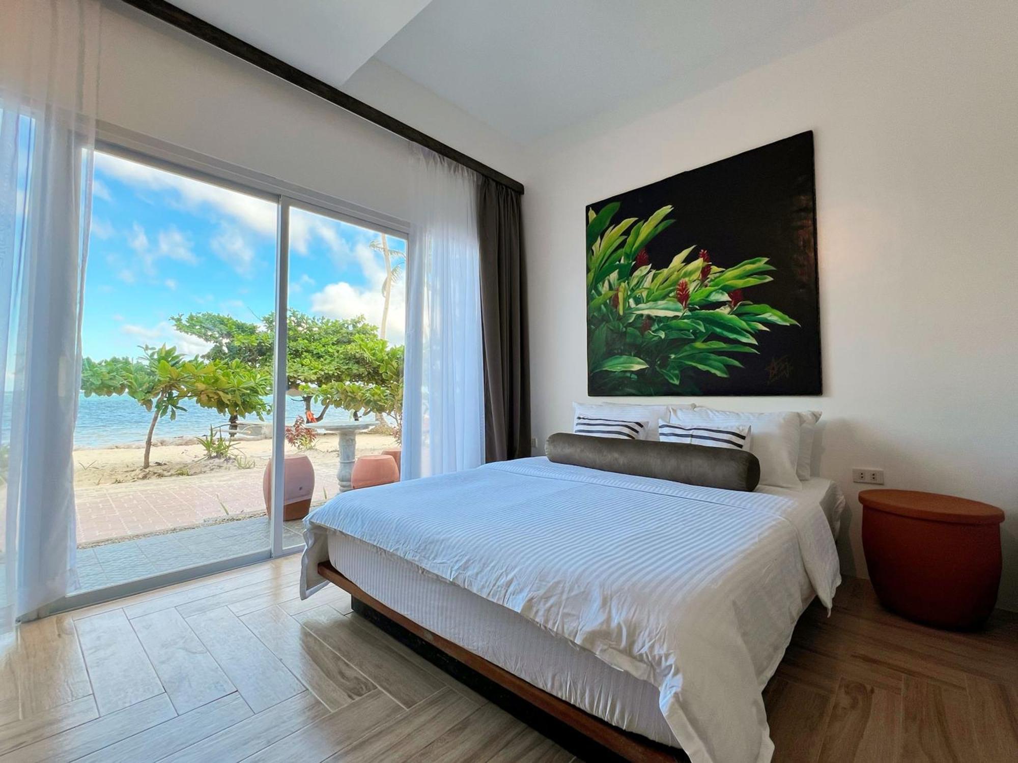 Palassa Private Residences Balabag  Room photo